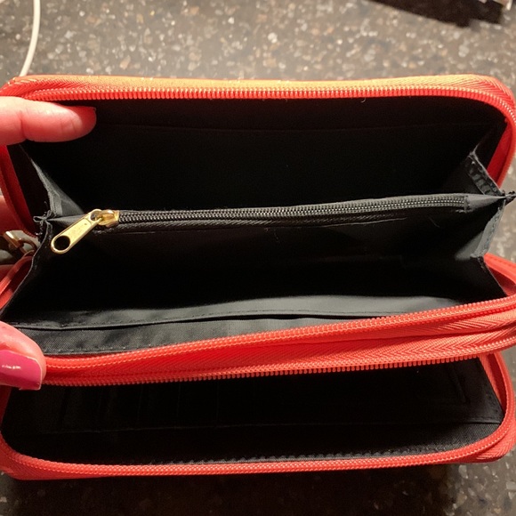 Nicole Miller wallet - Picture 5 of 7